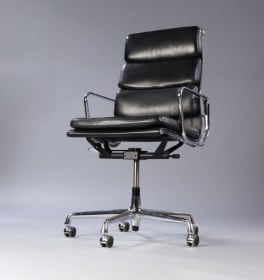 Charles Eames. Soft Pad højrygget kontorstol, model EA -219 Full leather, sort