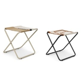 Ferm Living. To skamler model 'Desert Stool' (2)