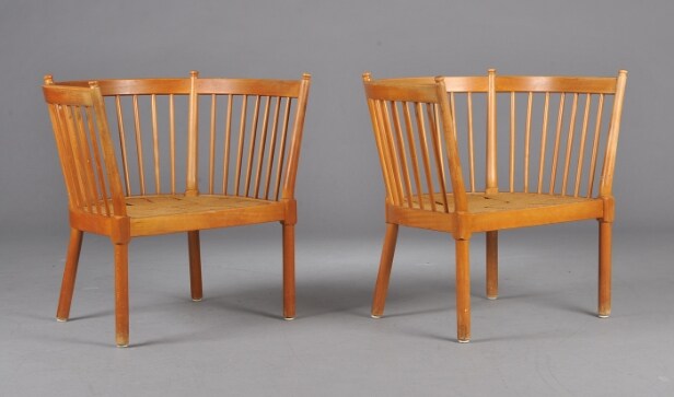 Børge Mogensen. Par tremmestole, model 4389 (2)