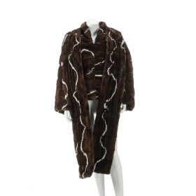 7007 - Copenhagen Fur. Mink jacket with matching hat. str. 36