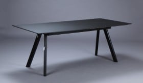 Ronan & Erwan Bouroullec for HAY. Spisebord, model CPH30, sort laminat