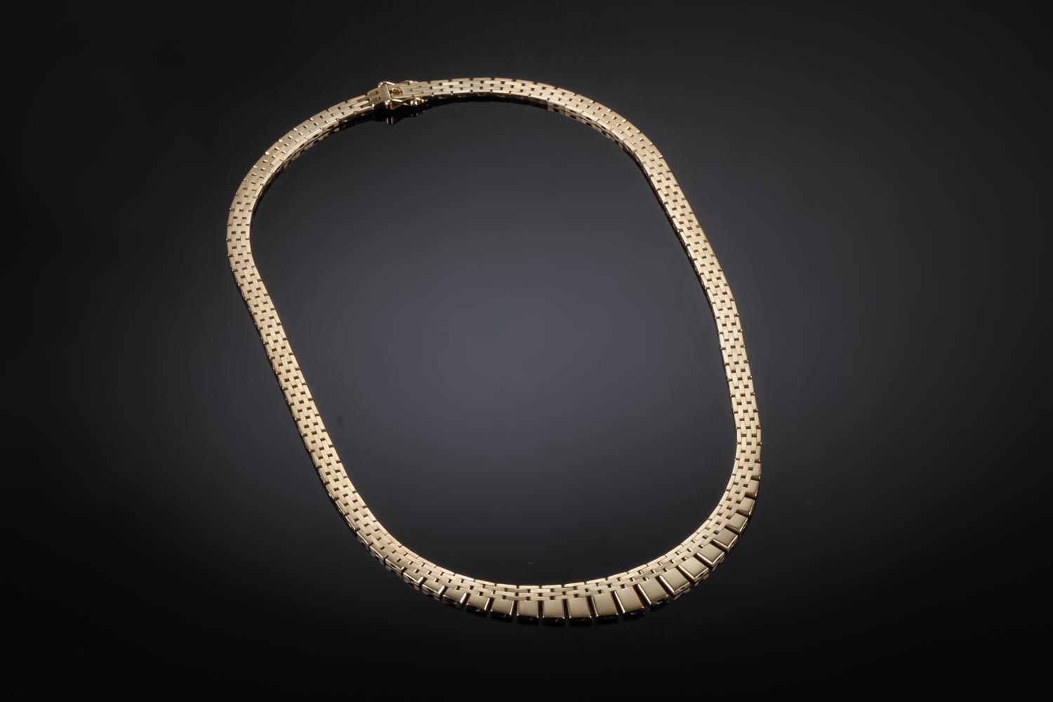 Tom Søgaard Jensen. Murstenshalskæde 14 kt. - 26,5 g. | Lauritz.com