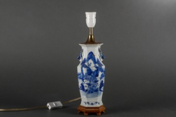 Kinesisk bordlampe af porcelæn