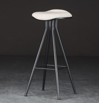 Kristian Sofus Hansen & Tommy Hyldahl for Norr11. Barstol Model Barfly