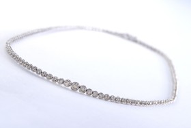 Brillantcollier i 18 kt. hvidguld, 2.00 ct.