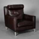 Jens Juul Eilersen. Lænestol med skammel, mørkebrunt læder, model 'Streamline High Back' (2)