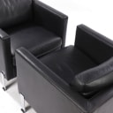 De Sede. Læne/lounge stole af sort læder og stål, model DS-118.(2)