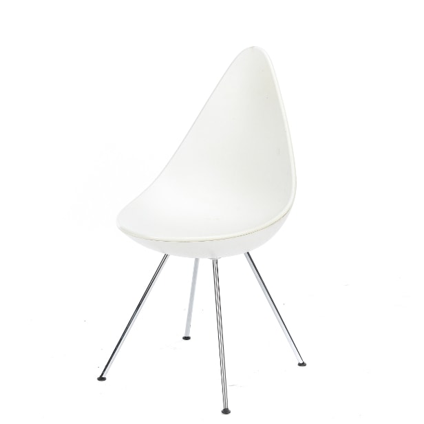 Arne Jacobsen. Dråben, model 3110, hvid Dråben