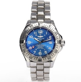 Breitling 'SuperOcean'. Men's steel watch with blue dial, 2000s