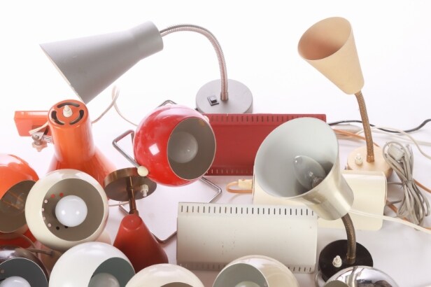 Dansk lampedesign. Samling diverse væglamper, 1960-70'erne (ca. 28 stk.)