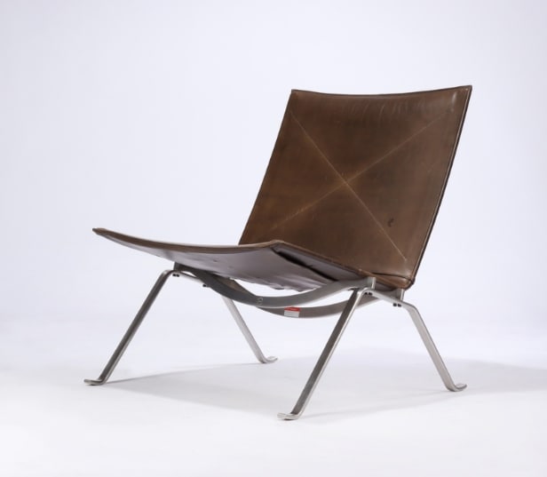 Poul Kjærholm. Armchair 'PK-22' in brown elegance leather