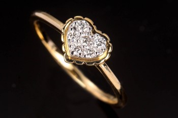 Diamonds By Frisenholm. Ring af 14 kt. guld med brillanter. str. 57
