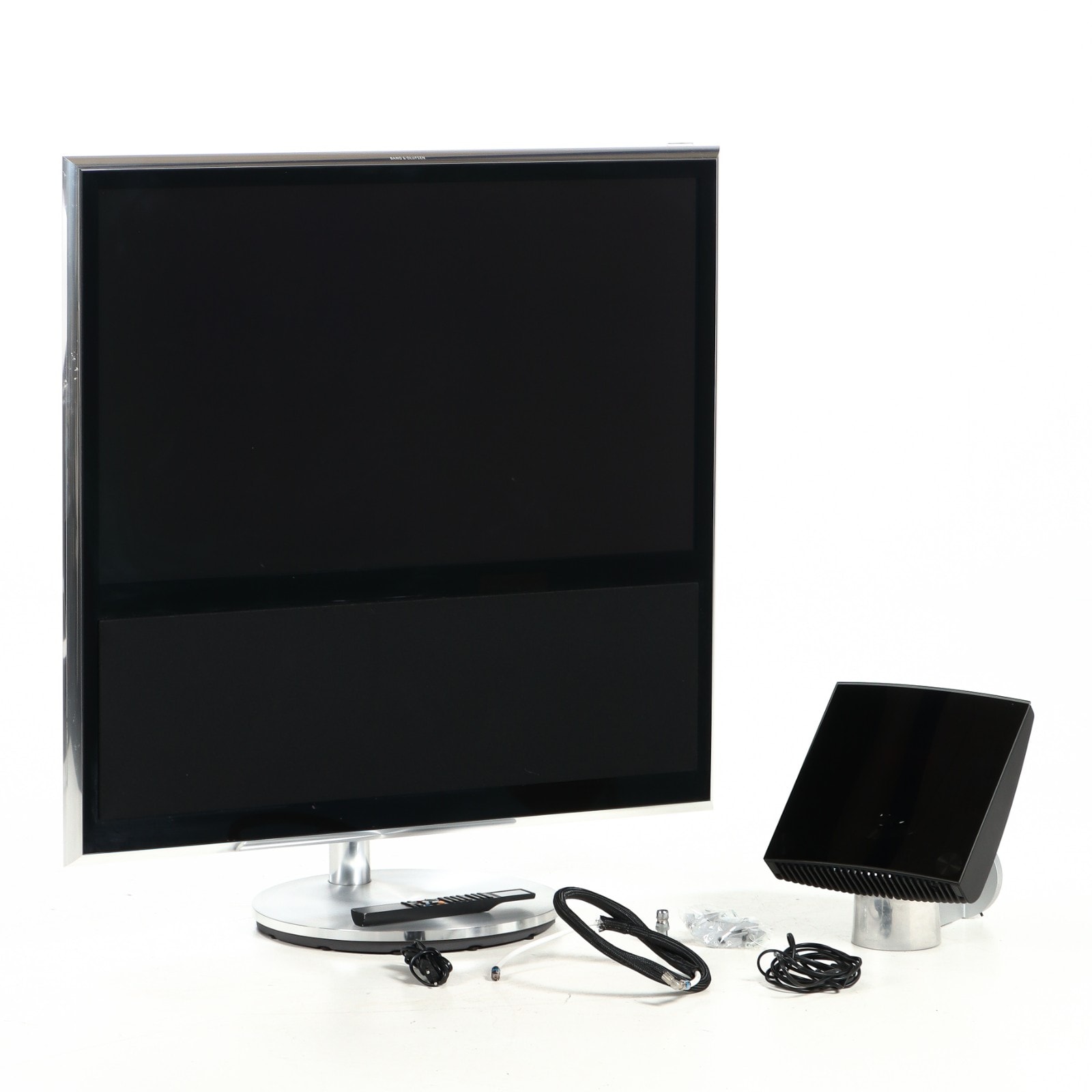 Bang & Olufsen. BeoVision 11-40, Beosound 4 and Beo4 remote control ...