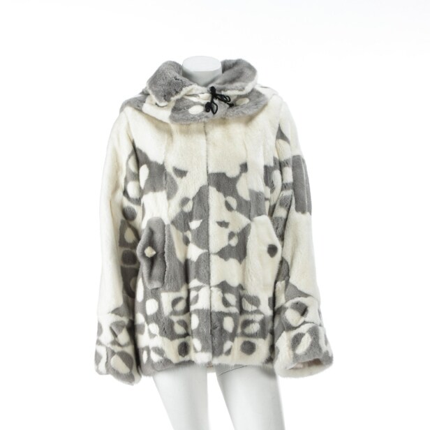 6913 - Copenhagen Fur. Unique mink fur jacket. str. 38 / 40