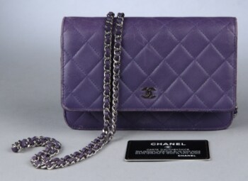 Chanel. Wallet On Chain skuldertaske af quiltet lilla lammeskind (2015-2016)