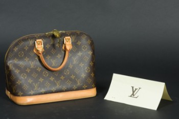 Louis Vuitton Alma taske