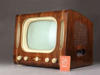 Bang & Olufsen. Fjernsyn, model 511K, anno 1953