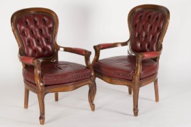 Pair of armchairs Chesterfield style (2)