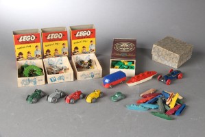 Blandet Vejfremstillingsproces slogan Lego mm. Samling legetøj, bla. i originale æsker - Lauritz.com