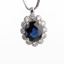 Sapphire and diamond rosette pendant and Venetian chain in 18 kt. white gold