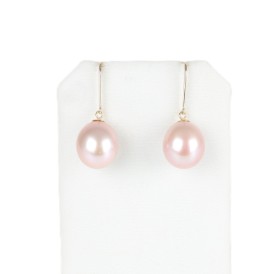 A pair of pearl ear pendants of 14k gold. (2)