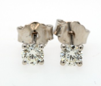 Earrings in 14kt with brilliant cut  diamonds 0.52ct