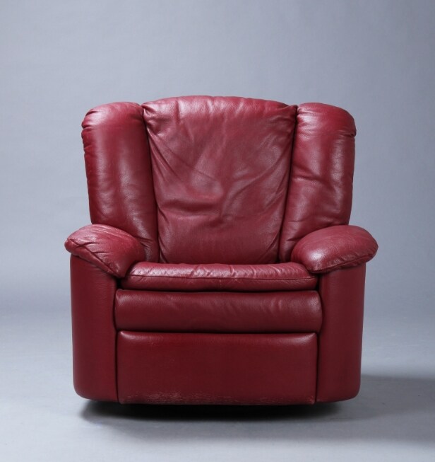Natuzzi. Chaiselong/lænestol med integreret fodskammel.