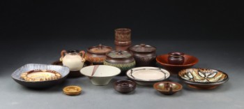 Stor samling keramik (88)