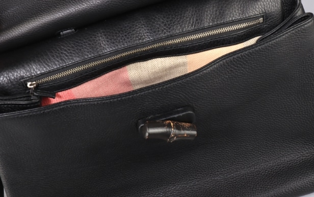 GUCCI. 'Bamboo Daily' top handle taske/ skuldertaske af sort Pebbled læder