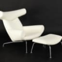Hans J. Wegner 1914-2007. Armchair model EJ100 Oxchair with matching stool (2)