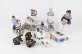 Royal Copenhagen 6 porcelænsfigurer samt tre bjørneunger af stentøj, Knud Kyhn samt Bing & Grøndahl Optimist og pessimist (11)