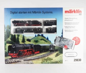 Märklin 29830 Digital HO: Steam Locomotive Era III Digital starter set