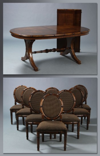 Ovalt spisebord samt 8 stole af bl.a. bambus og bejdset træ. (11)
