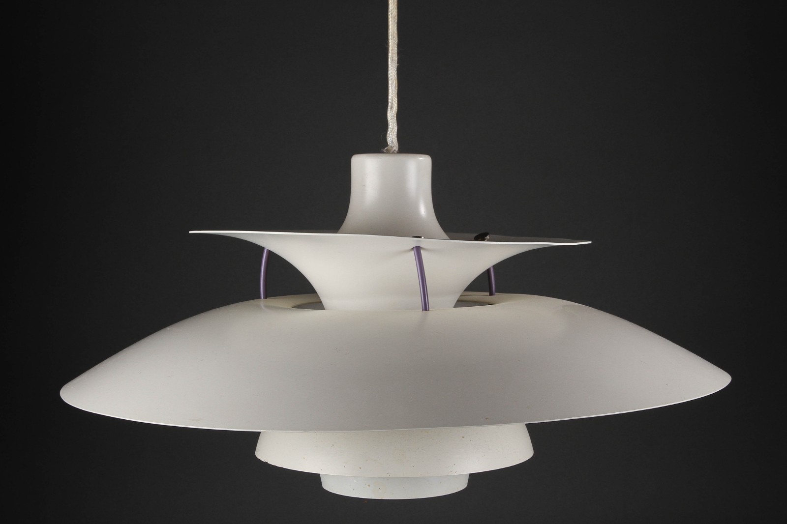 Poul Henningsen. PH5 pendel, hvid | Lauritz.com