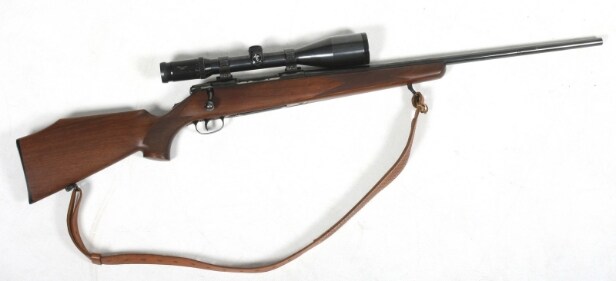Carl Gustav jagtriffel model 3000 monteret med Swarovski kikkert.