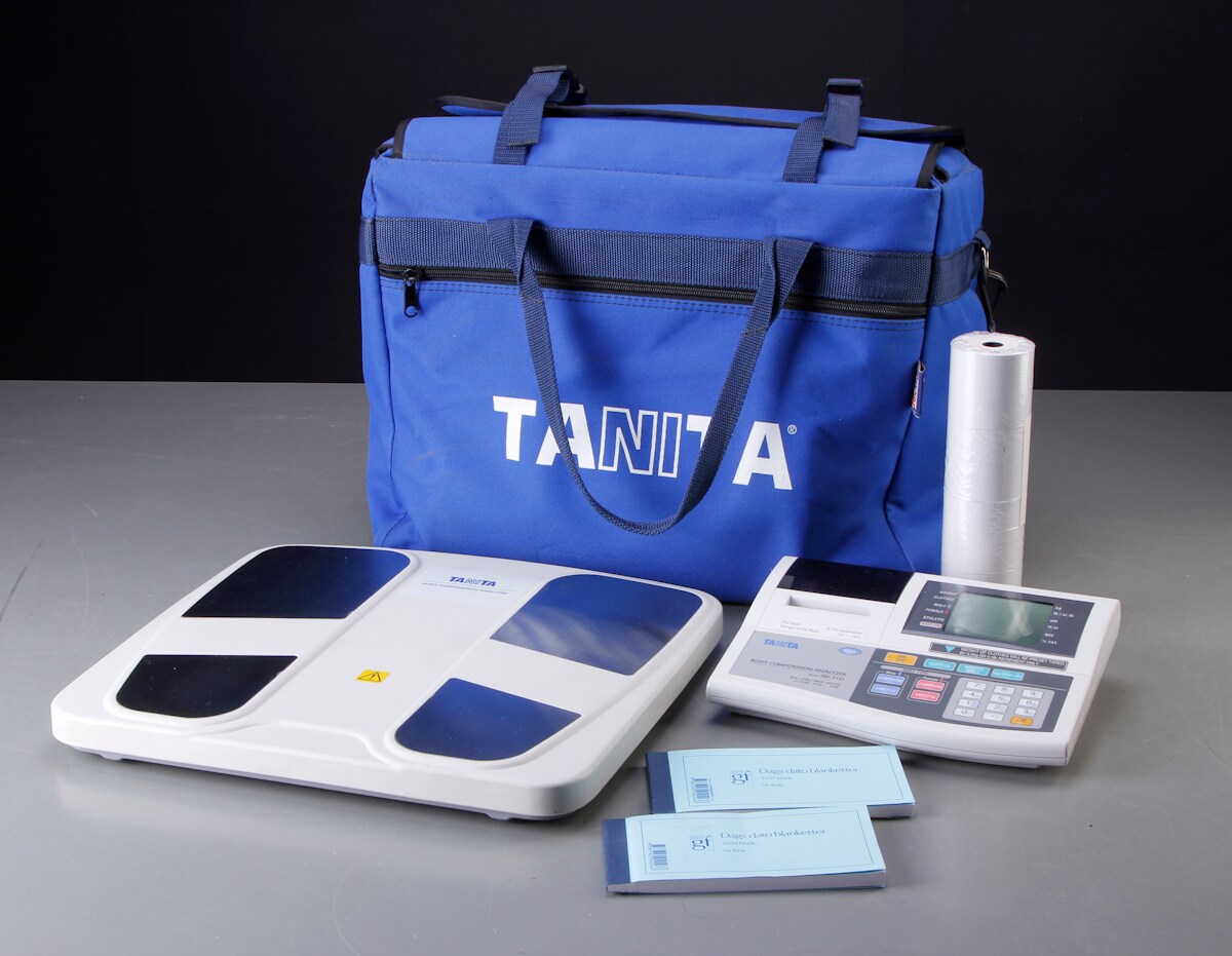 Tanita. Body composition analyzer, TBF310