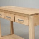 Dansk møbelproducent. Anretterbord/fjernsynsbord (1)