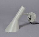 Væglampe, Louis Poulsen, AJ-væglampe af Arne Jacobsen