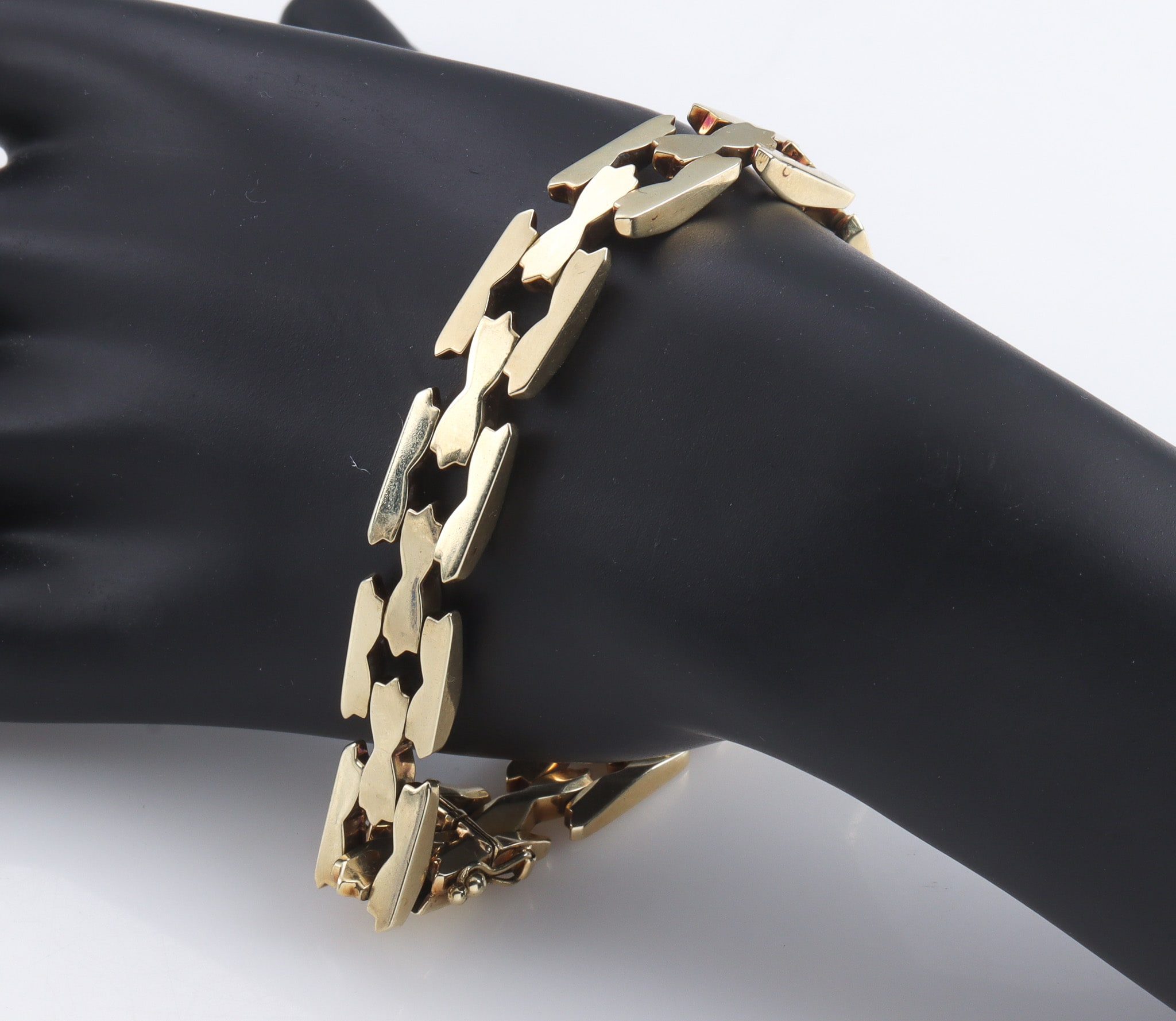 Hans Jensen & Co. Linked bracelet made of 14 kt. gold