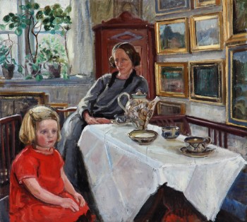 Erik Gotlieb Pedersen. Stueinteriør med kvinde og barn ved tebordet, 1926