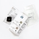 To uindfattede laboratorieskabte brillantslebne diamanter, a 0.53 ct.. (2)