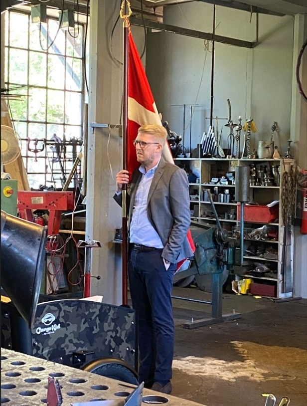 CargoKid. Deluxe El-ladcykel med fuld udstyrspakke. og fane med costumized dannebrogsflag (17) - til fordel for Knæk Cancer