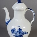 Royal Copenhagen / Kongeligt Porcelæn, 'Blå Blomst'. flettet Kaffestel   (46)