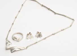 tankevækkende effektivitet Awakening Lapponia smykker af sterling sølv, halskæde, ørestikker og ring -  Lauritz.com