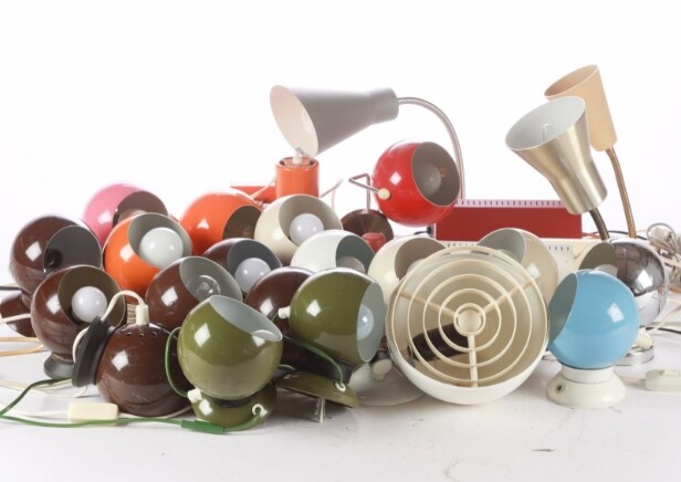 Dansk lampedesign. Samling diverse væglamper, 1960-70'erne (ca. 28 stk.)