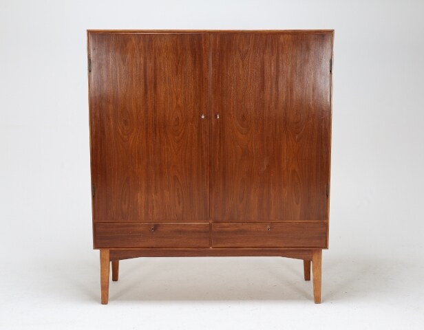 Cabinetmaker Povl Christiansen: Tableware cabinet made of Cuban mahogany from 1957.
