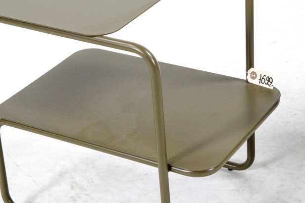 165 Ferm Living. Planter and side table (2)