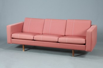 Hans J. Wegner. Tre-pers. sofa, model GE-300