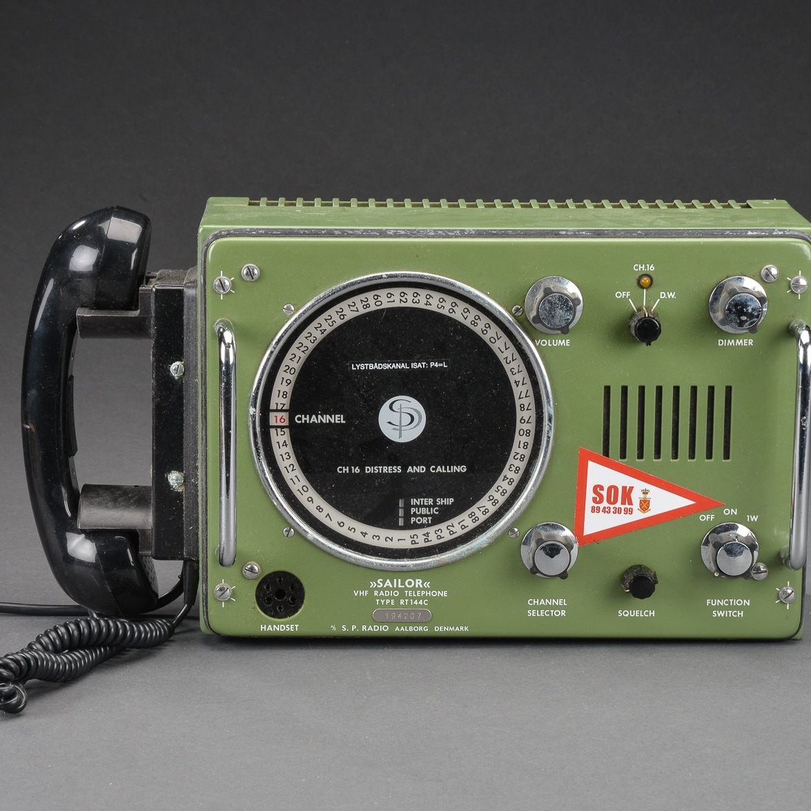 Radioapparat. S. P. Sailor Type RT144C | Lauritz.com