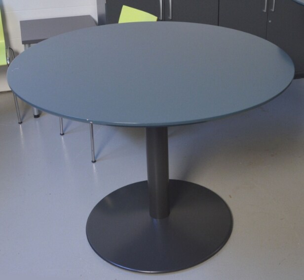 En samling kontor/receptionsmøbler, (6)